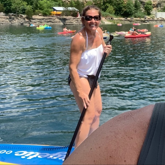 ❤️WELCOME TO MY CLOSET❤️Please checkout my YouTube - Picture 2 of 8